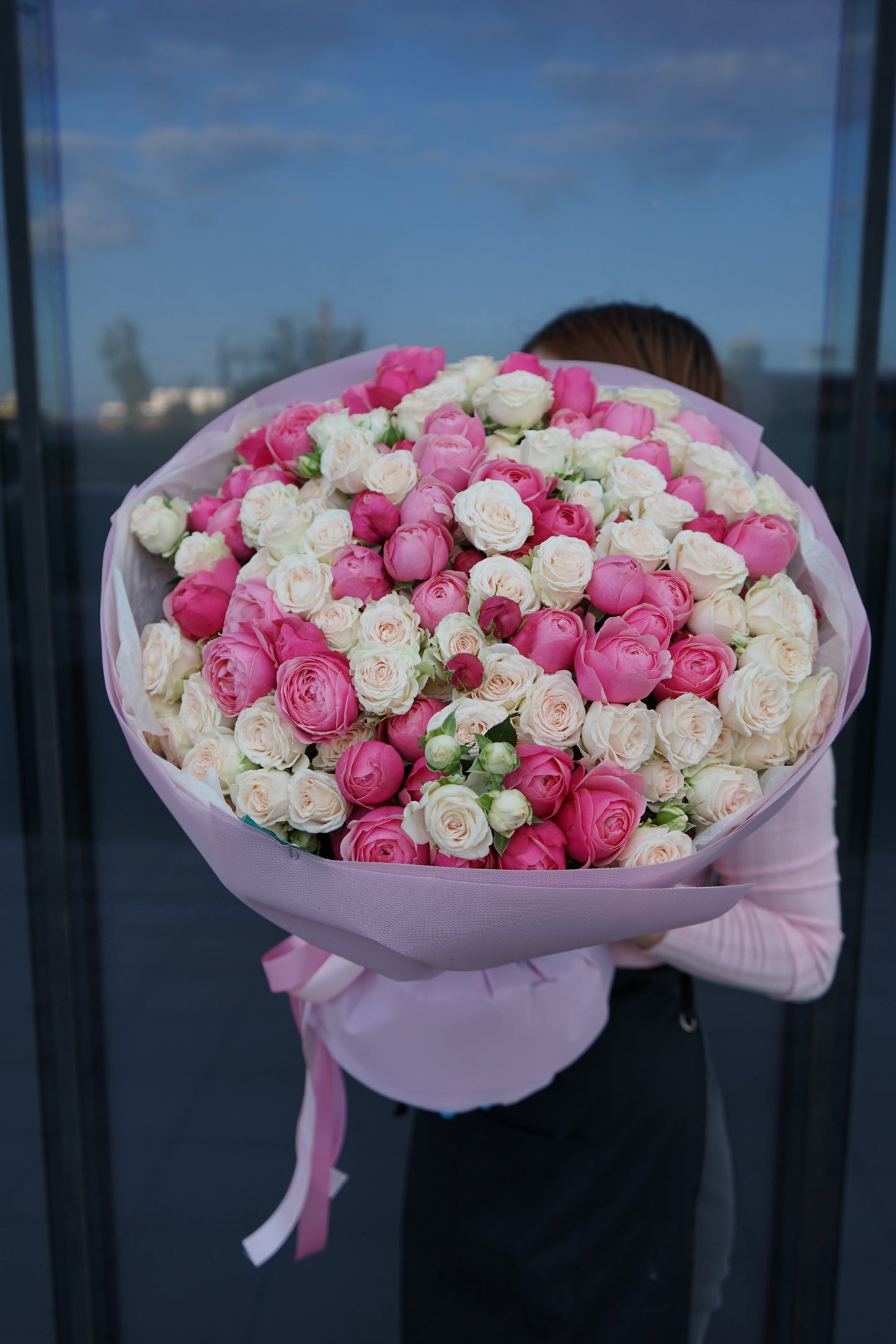 Mix of peony roses Silva Pink and Sophie