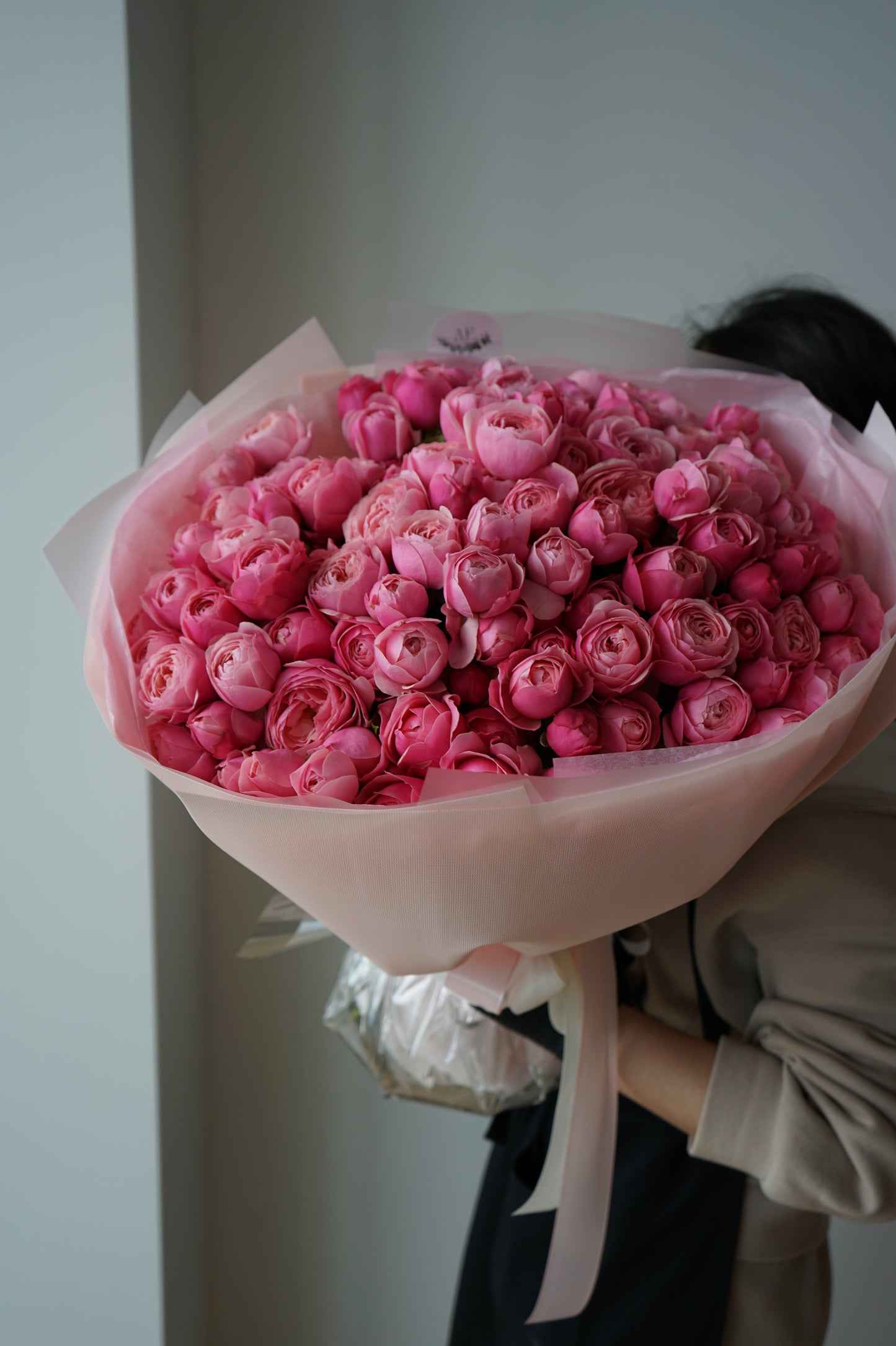 Пионовидная кустовая роза "SILVA PINK"