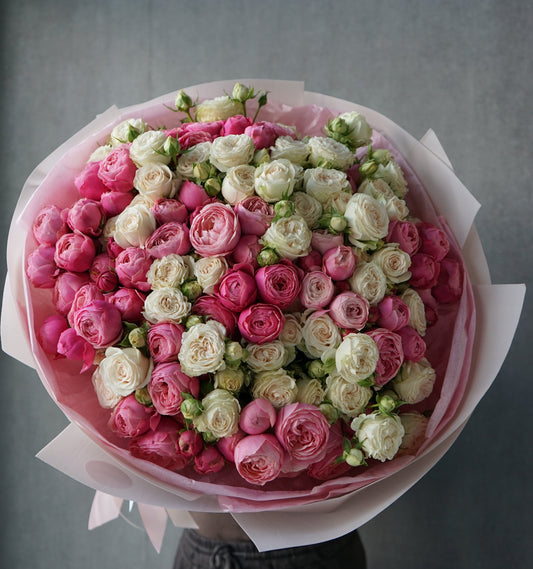 Mix of peony roses Silva Pink and Sophie